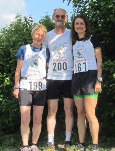 Bild von l.n.r.: Bärbel Paul (56:01 Min.), Roland Paul (50:20 Min.), Barbara Jans (50:48 Min.).