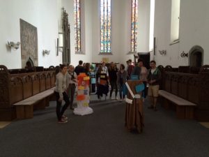 Ausstellung "Säulen der Barmherzigkeit" in der Sankt Jodokskirche in Ravensburg